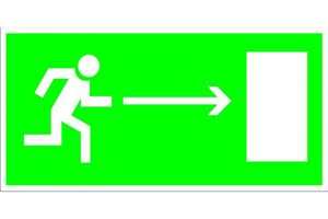 Е 03 Направление к эвакуационному выходу направо (фотолюминесцентный знак)
